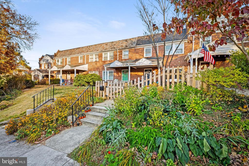 63 BURKSHIRE ROAD