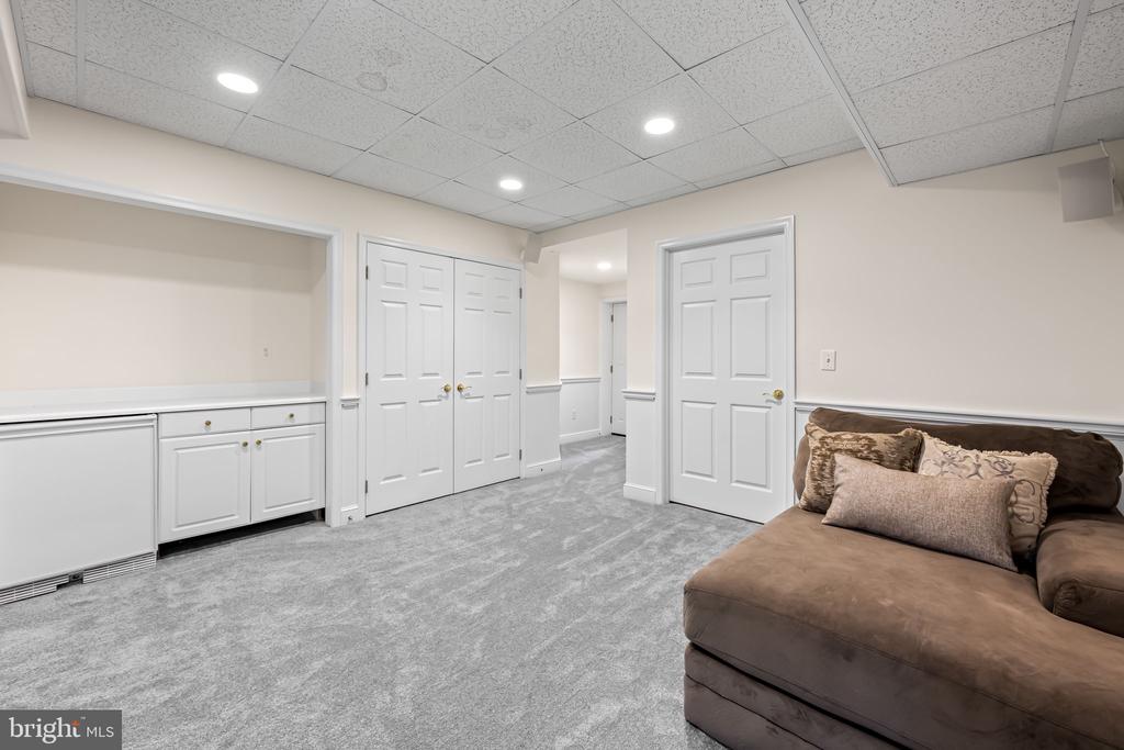 4 QUAIL COVEY COURT