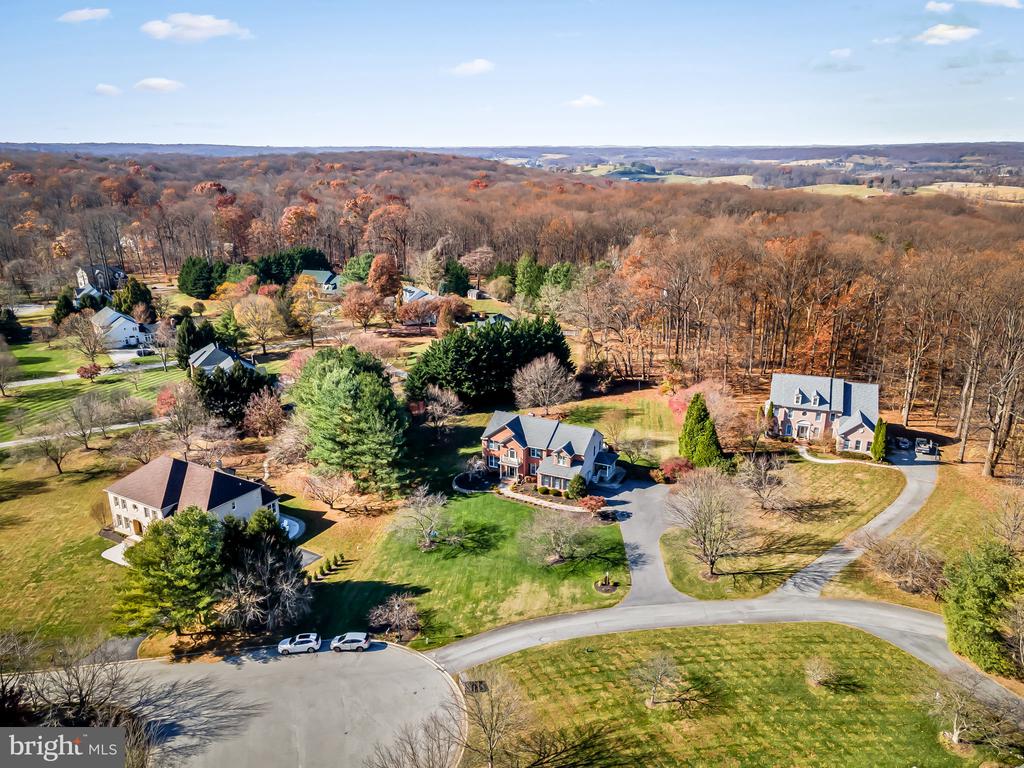 4 QUAIL COVEY COURT