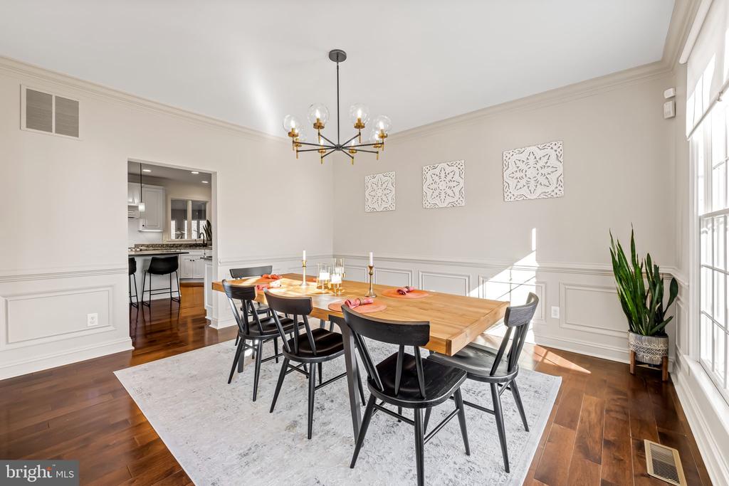 4 QUAIL COVEY COURT