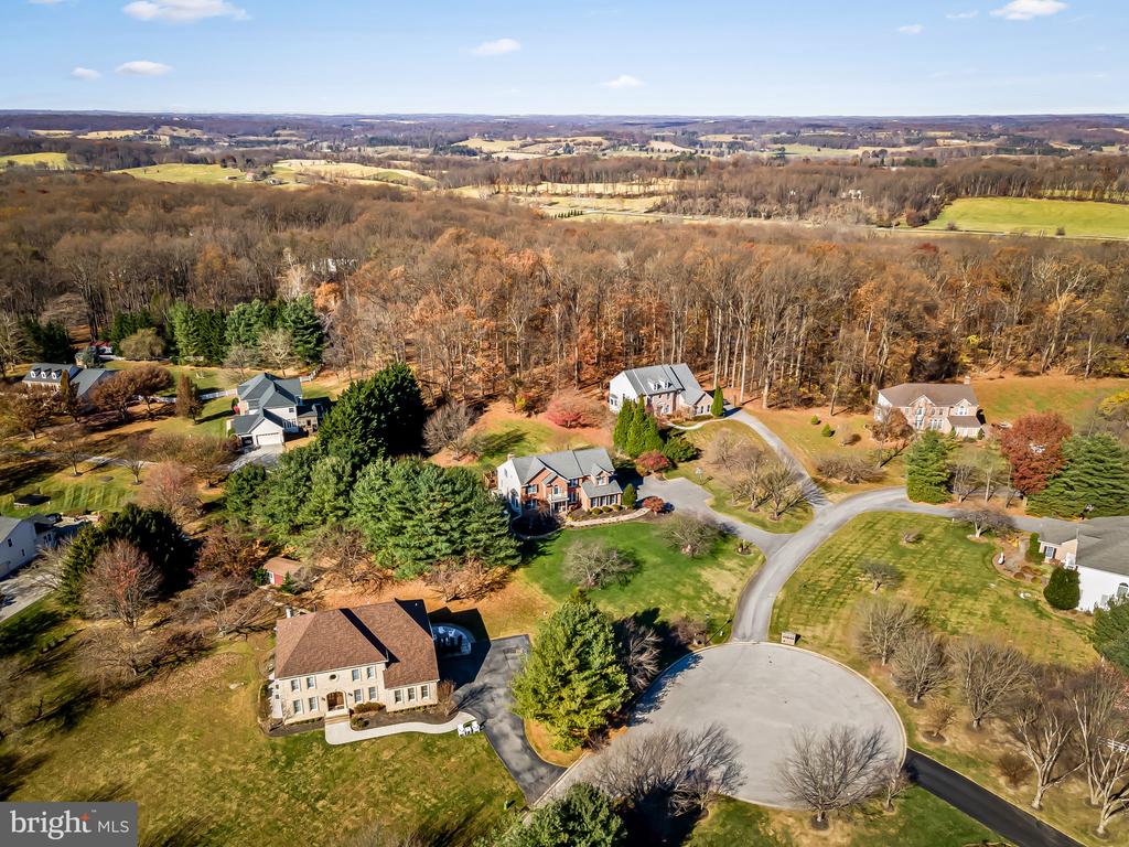 4 QUAIL COVEY COURT