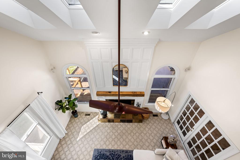 4 QUAIL COVEY COURT