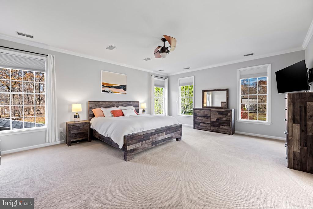 4 QUAIL COVEY COURT