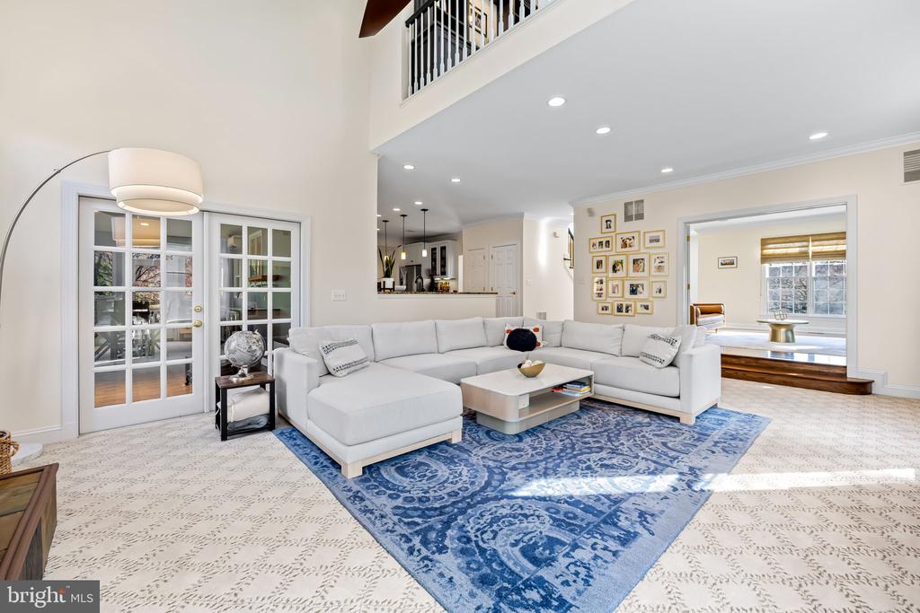 4 QUAIL COVEY COURT