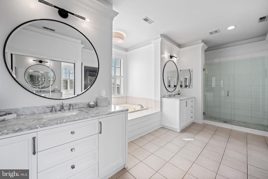 4 QUAIL COVEY COURT