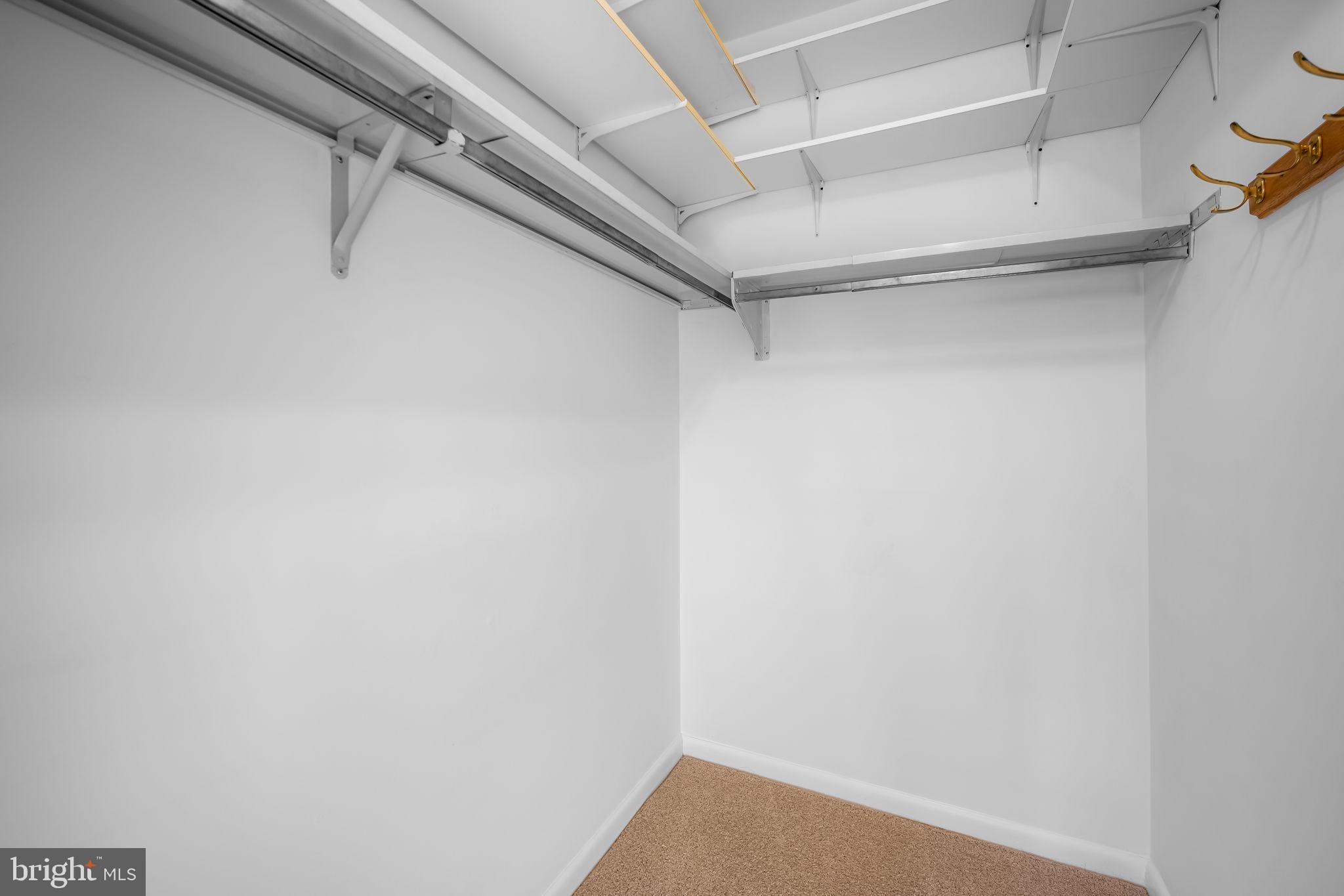 6 BELMULLET COURT 202