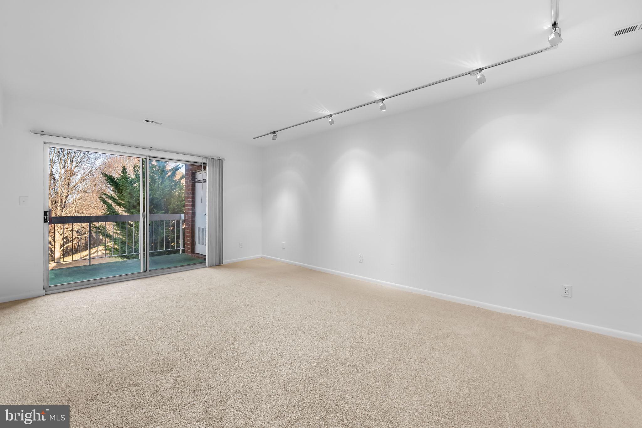 6 BELMULLET COURT 202