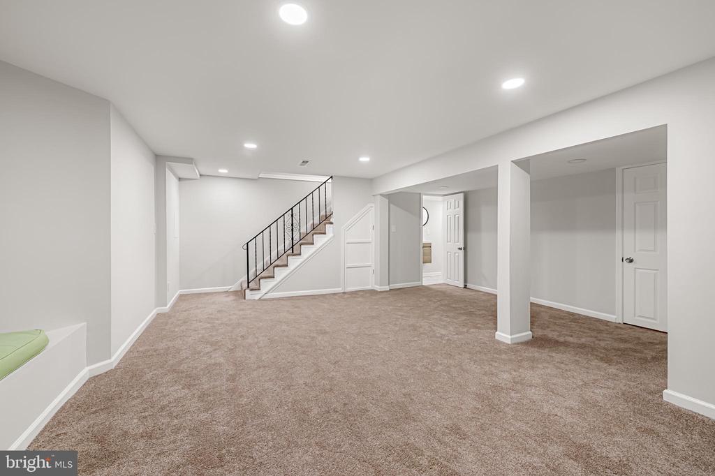 517 WORCESTER ROAD