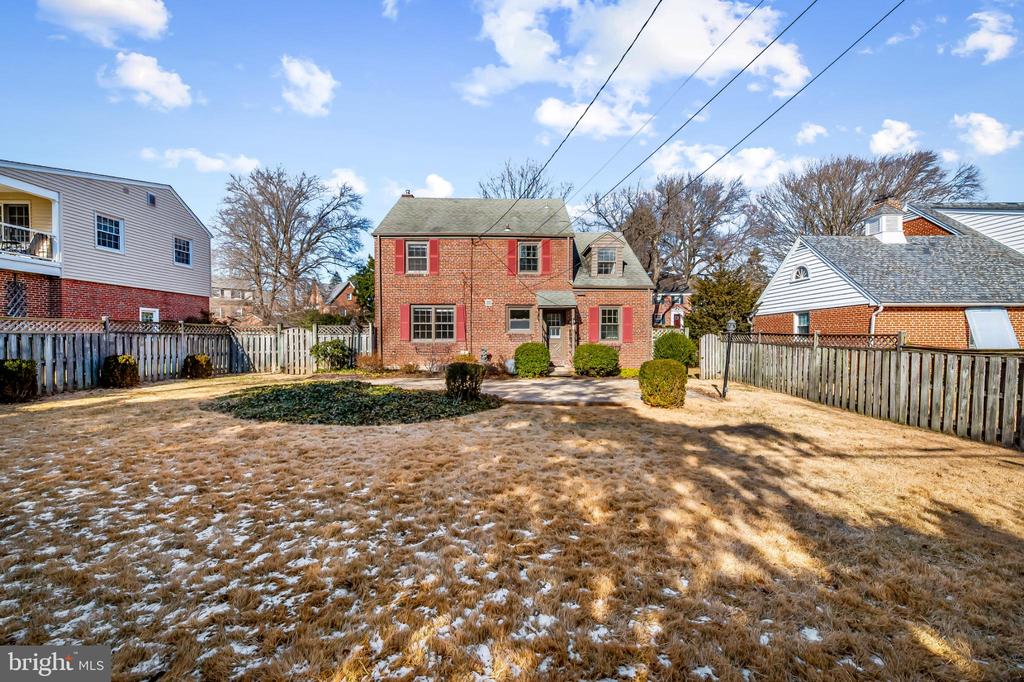 517 WORCESTER ROAD