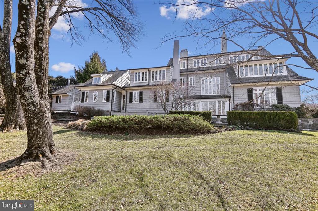 922 ROLANDVUE ROAD