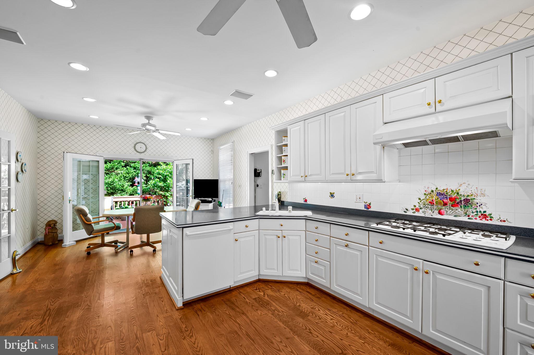 12 DEMBEIGH HILL CIRCLE