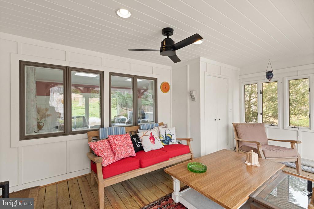 1403 ELLENGLEN ROAD