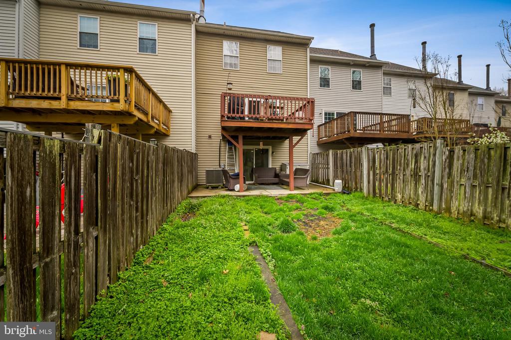 3964 FOREST VALLEY