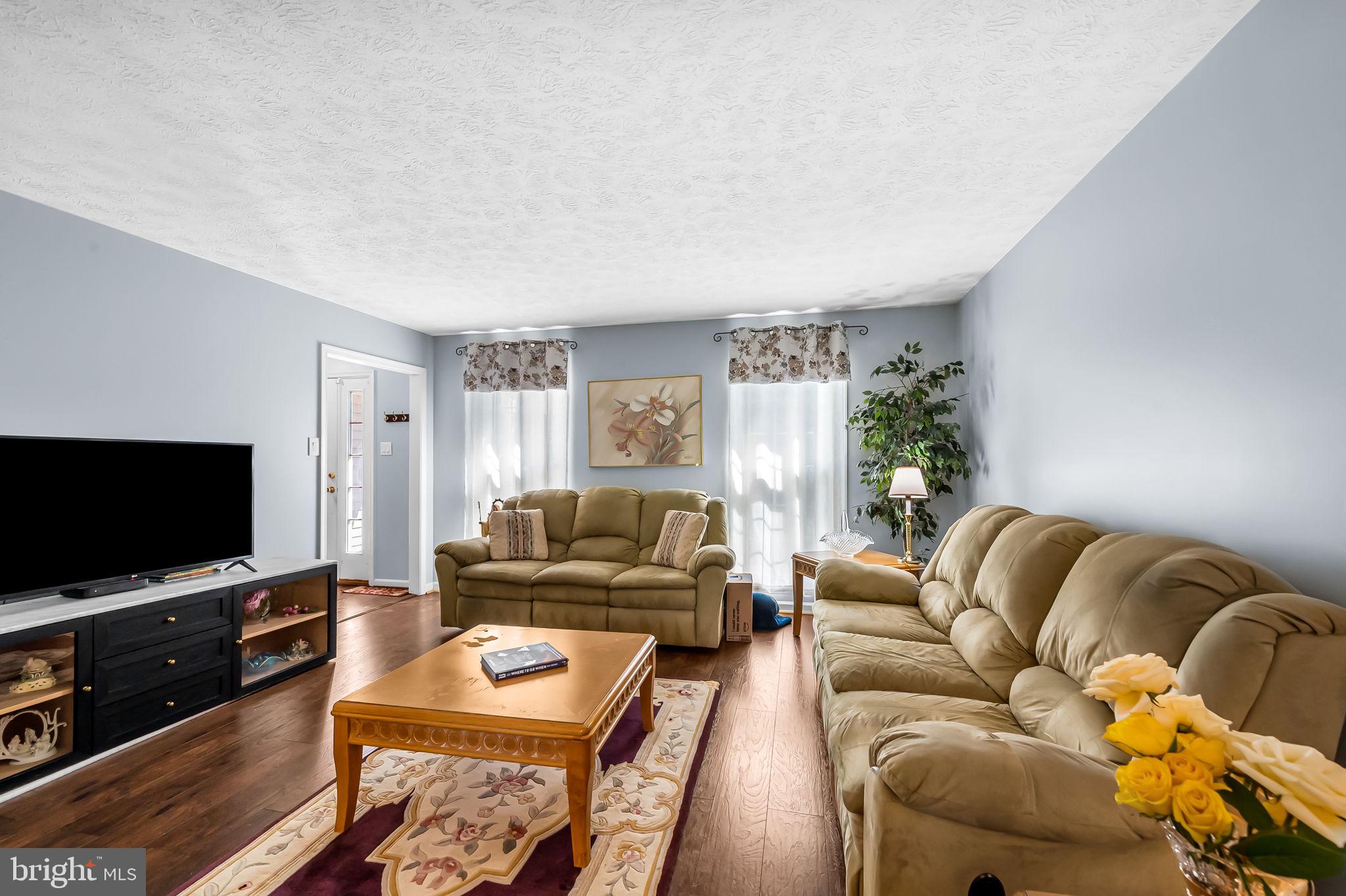 422 DOE MEADOW DRIVE