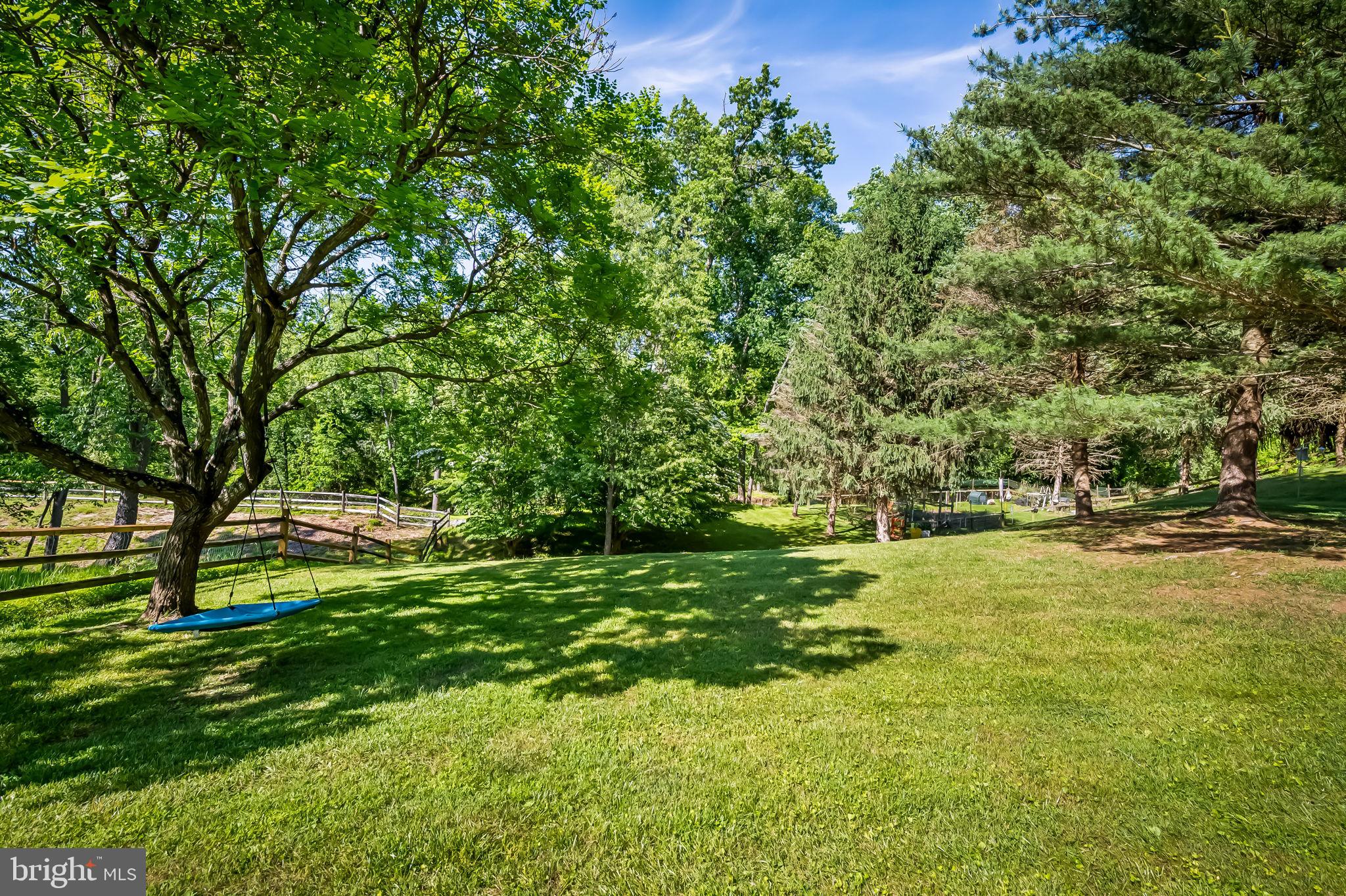 422 DOE MEADOW DRIVE