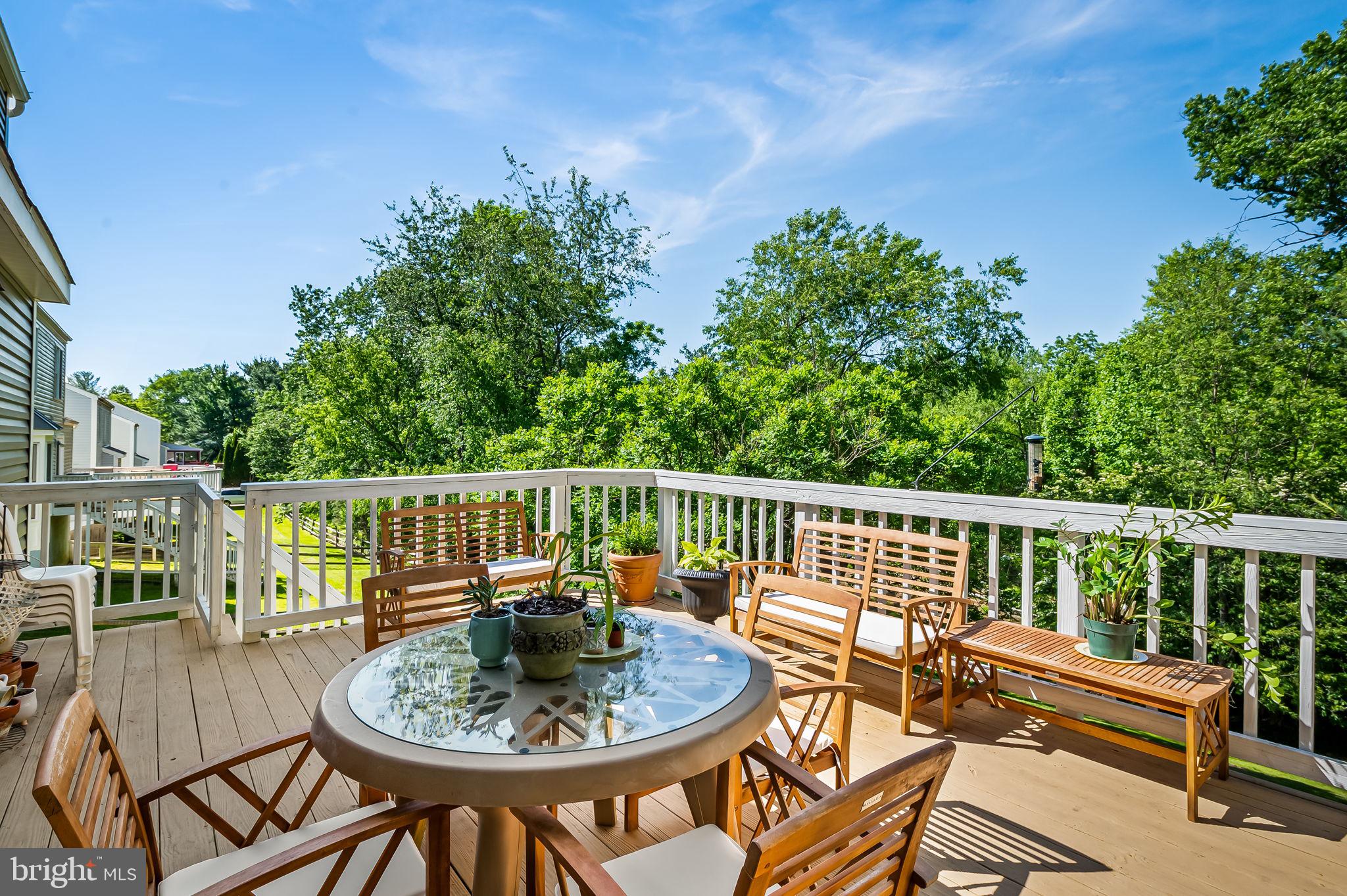 422 DOE MEADOW DRIVE
