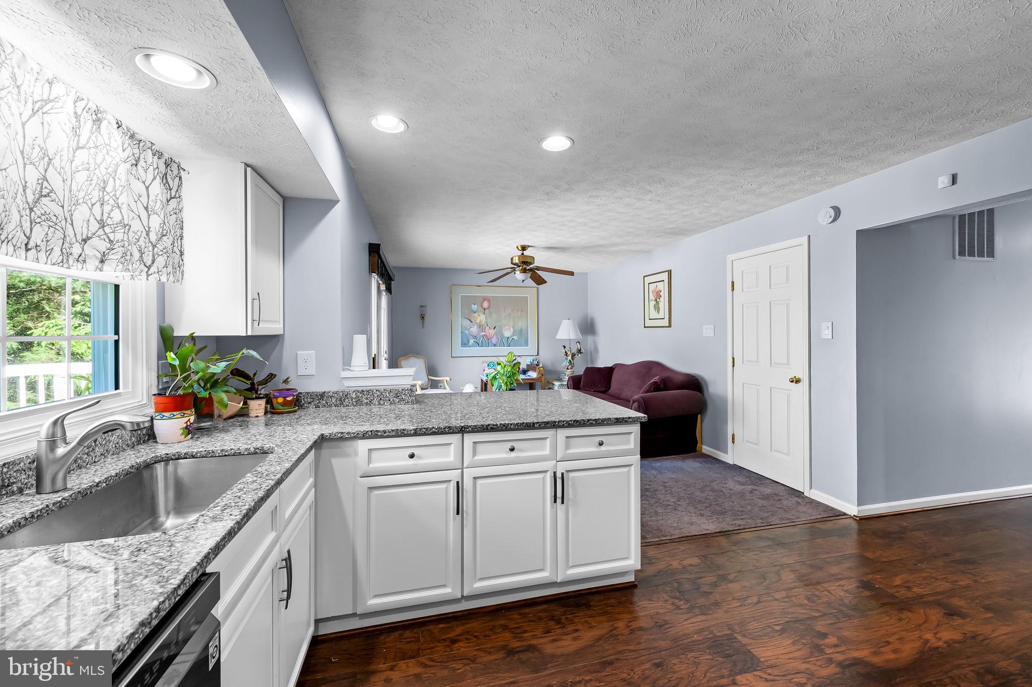 422 DOE MEADOW DRIVE