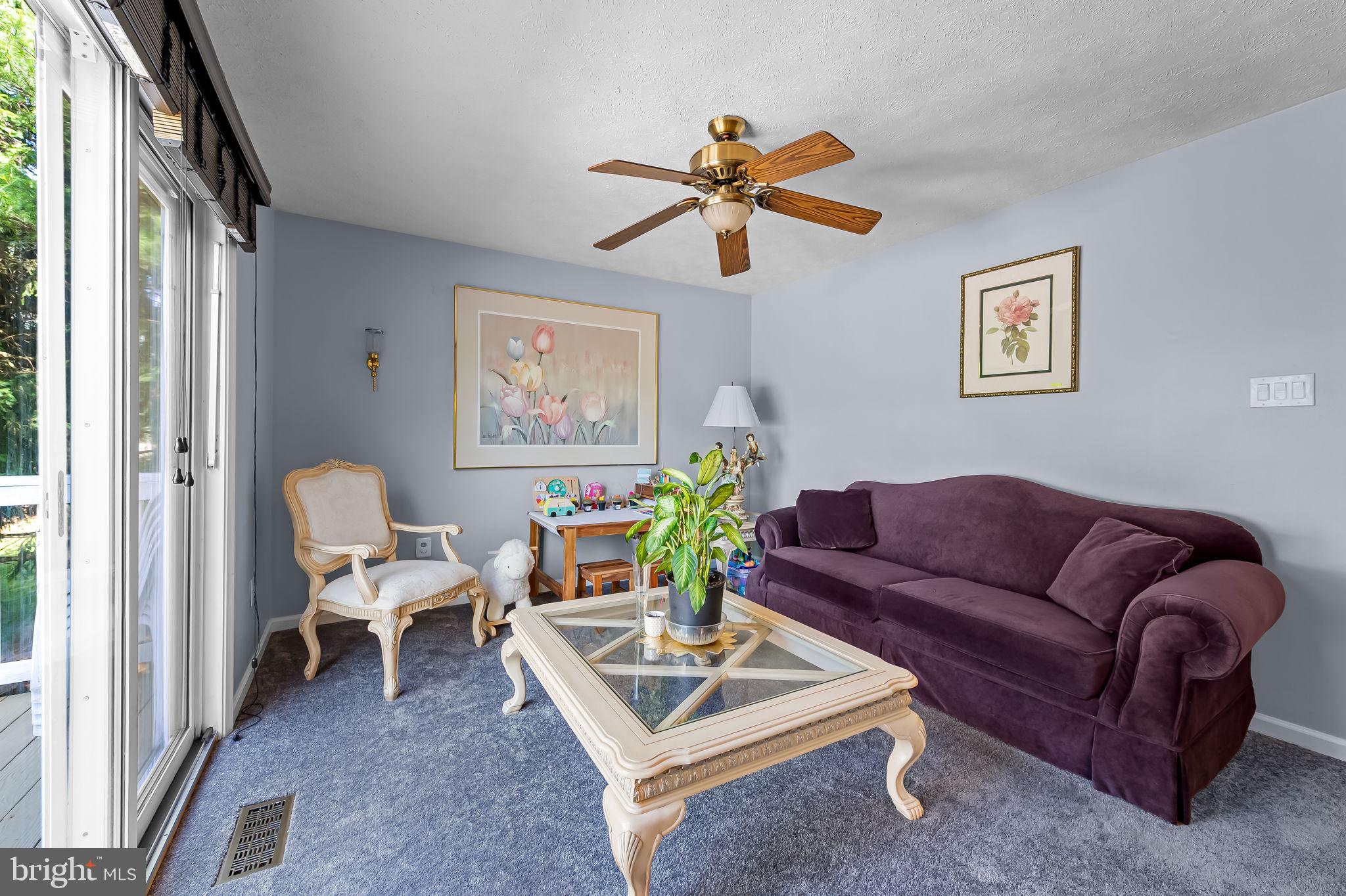 422 DOE MEADOW DRIVE