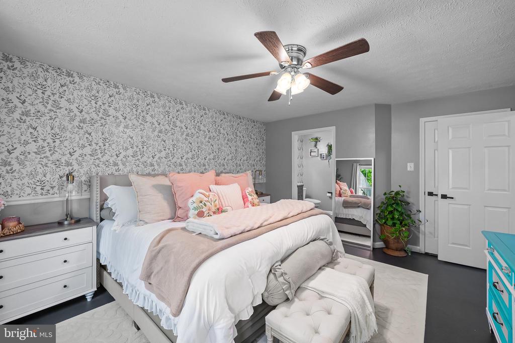 4713 SHELLBARK ROAD 4713