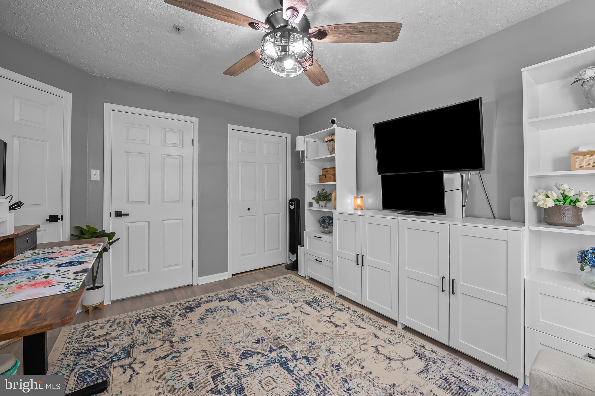 4713 SHELLBARK ROAD 4713
