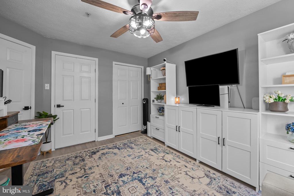 4713 SHELLBARK ROAD 4713
