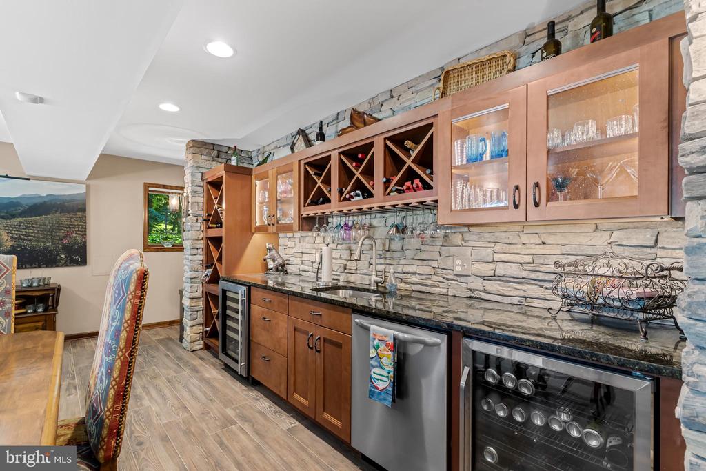 4 BRICKFORD LANE