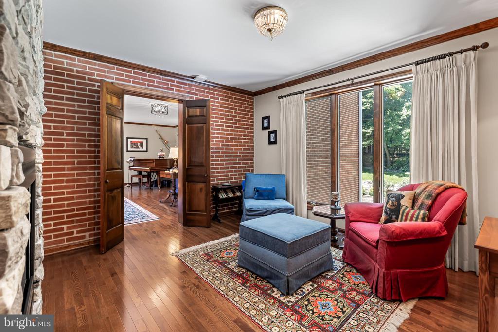 4 BRICKFORD LANE