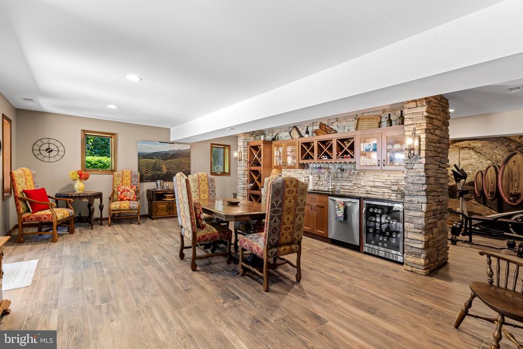 4 BRICKFORD LANE