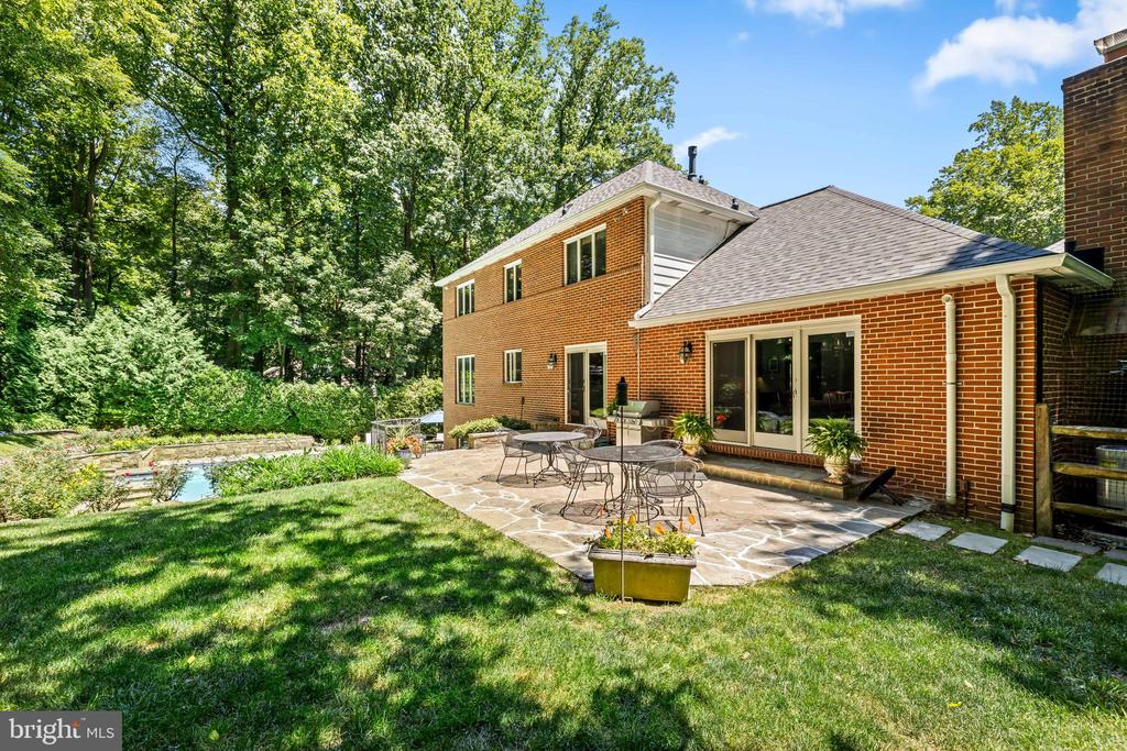 4 BRICKFORD LANE