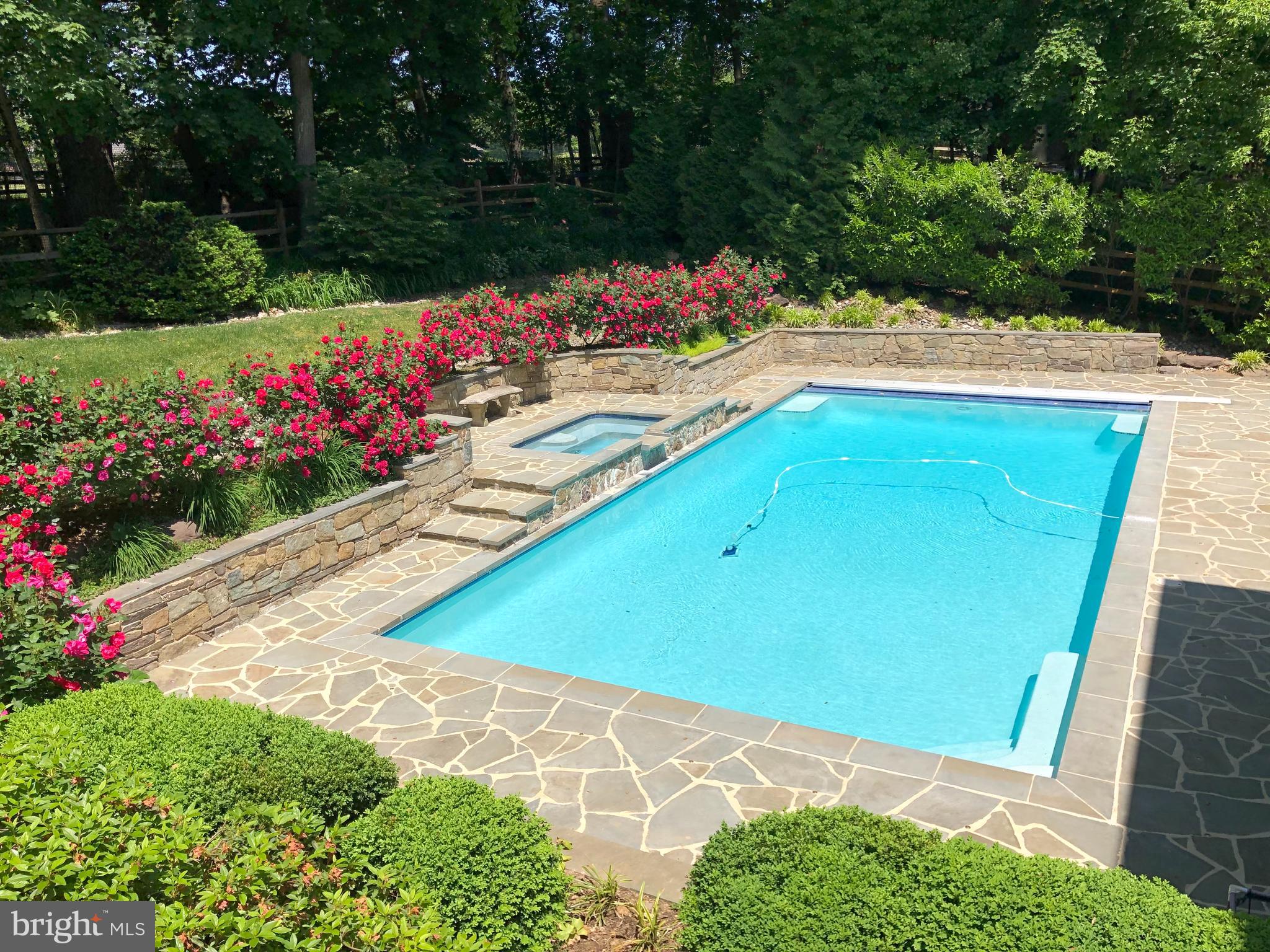 4 BRICKFORD LANE