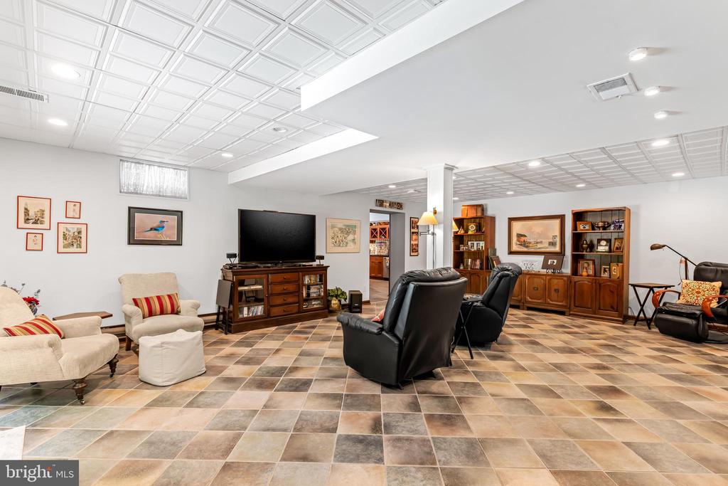 4 BRICKFORD LANE