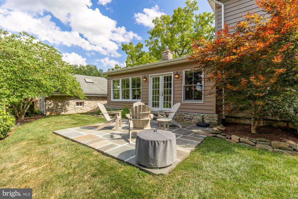 1102 DULANEY GATE CIRCLE