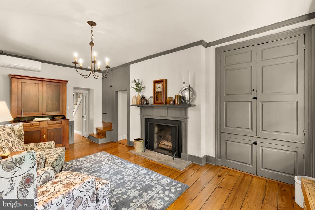 1102 DULANEY GATE CIRCLE