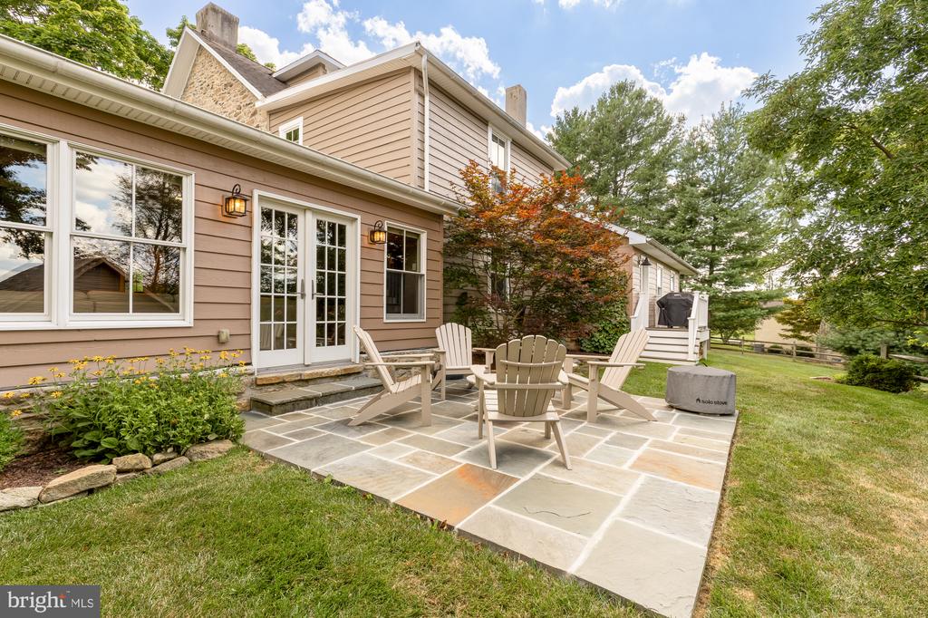 1102 DULANEY GATE CIRCLE