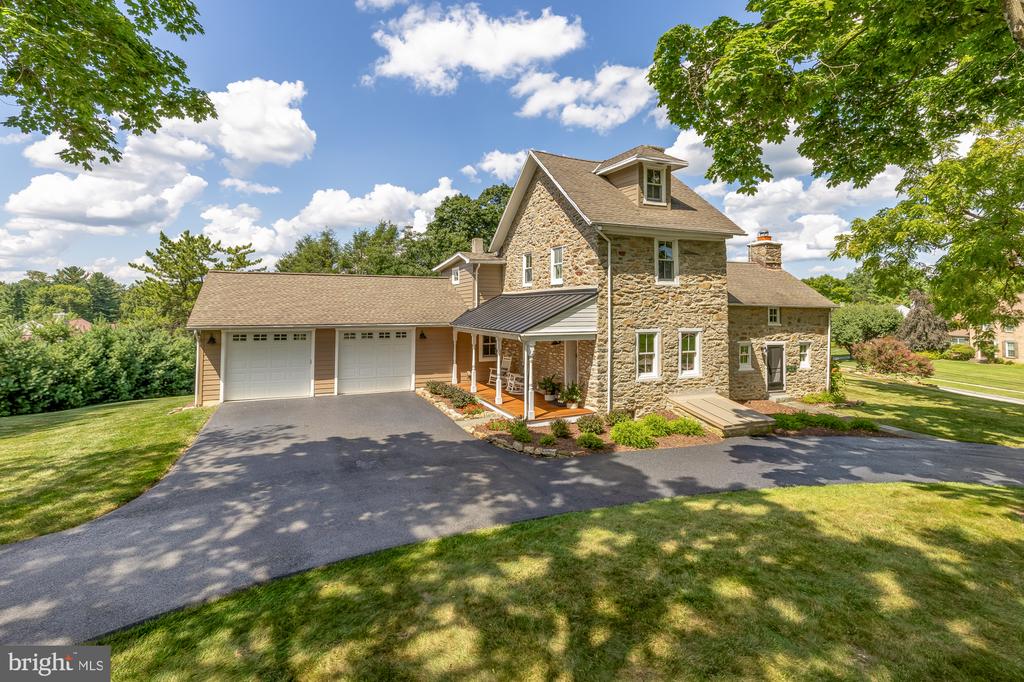 1102 DULANEY GATE CIRCLE