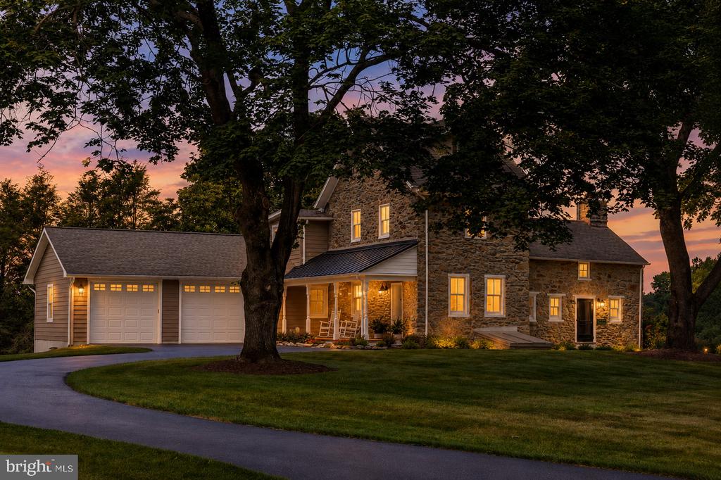 1102 DULANEY GATE CIRCLE