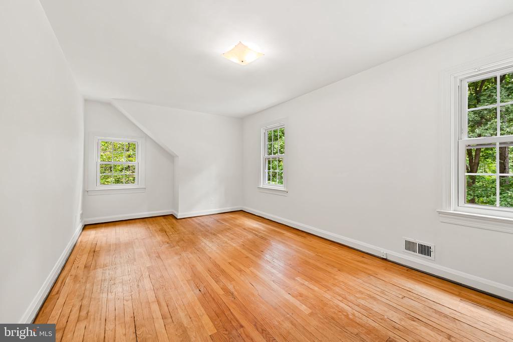 13531 JARRETTSVILLE PIKE