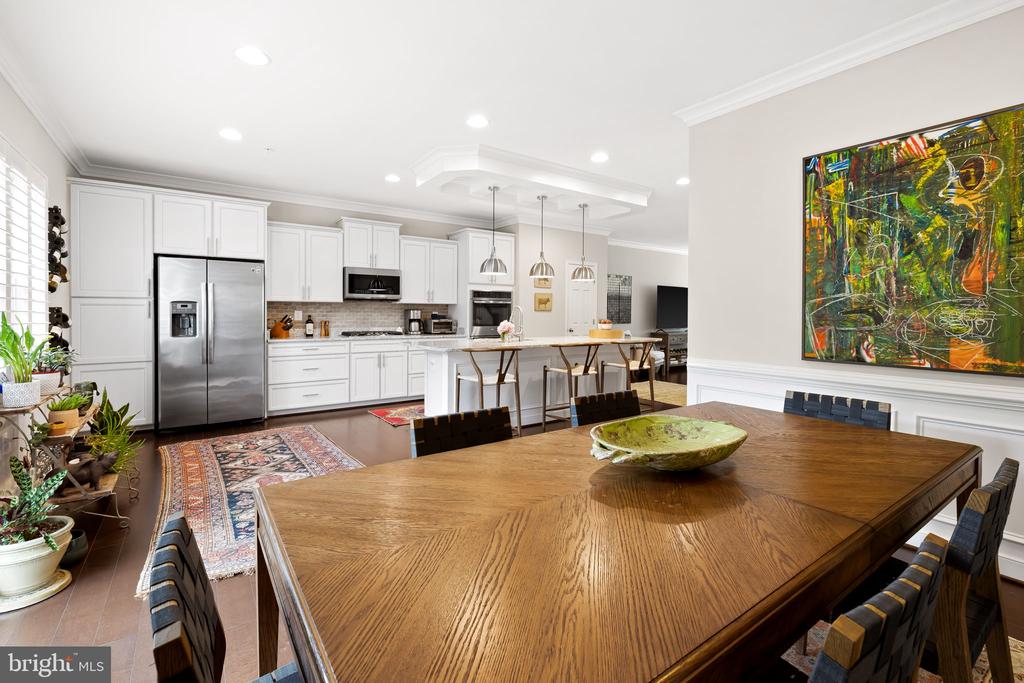 14017 FOX HILL ROAD
