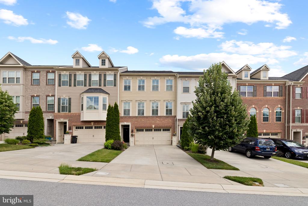 14017 FOX HILL ROAD