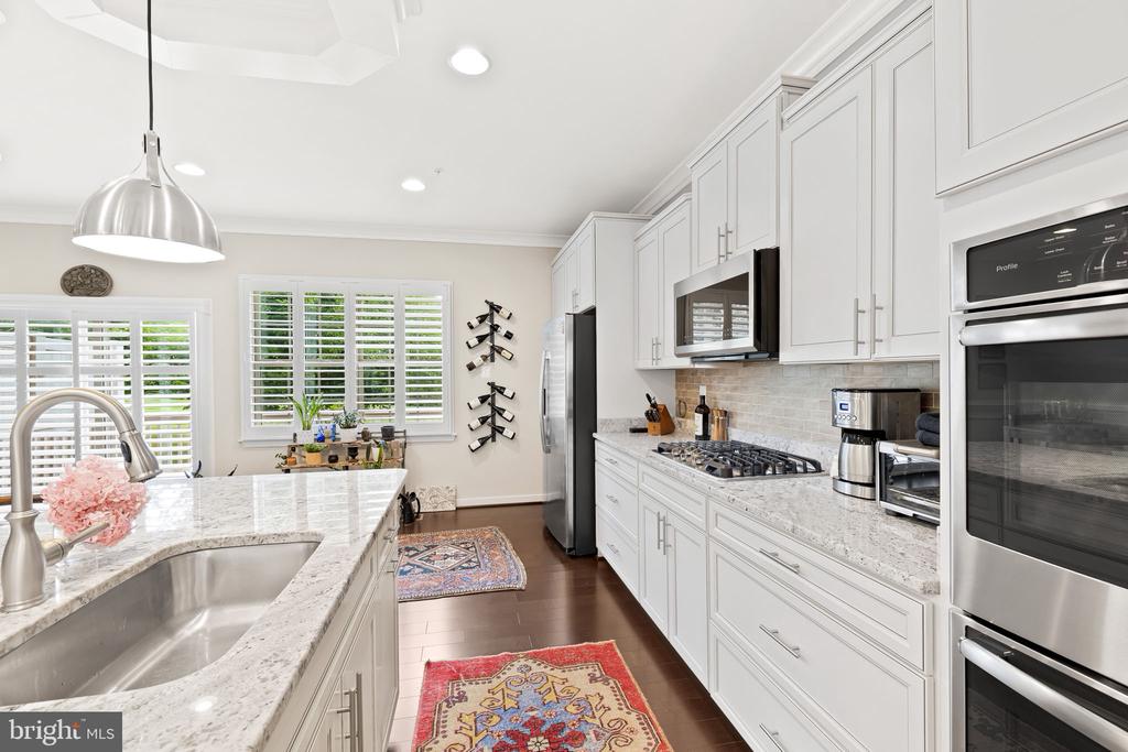 14017 FOX HILL ROAD