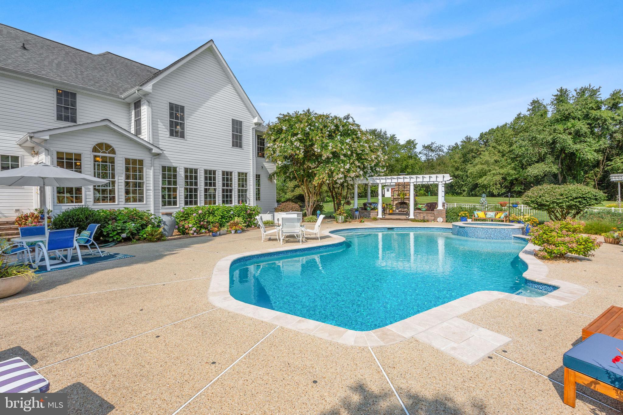 6347 Trout Stream DRIVE