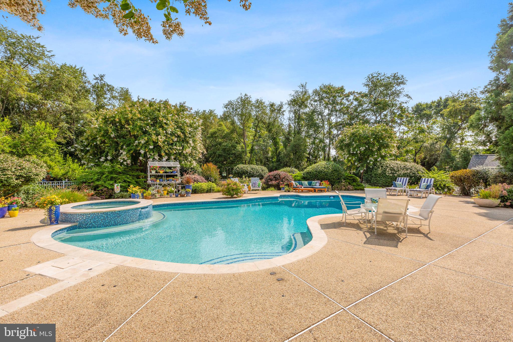 6347 Trout Stream DRIVE