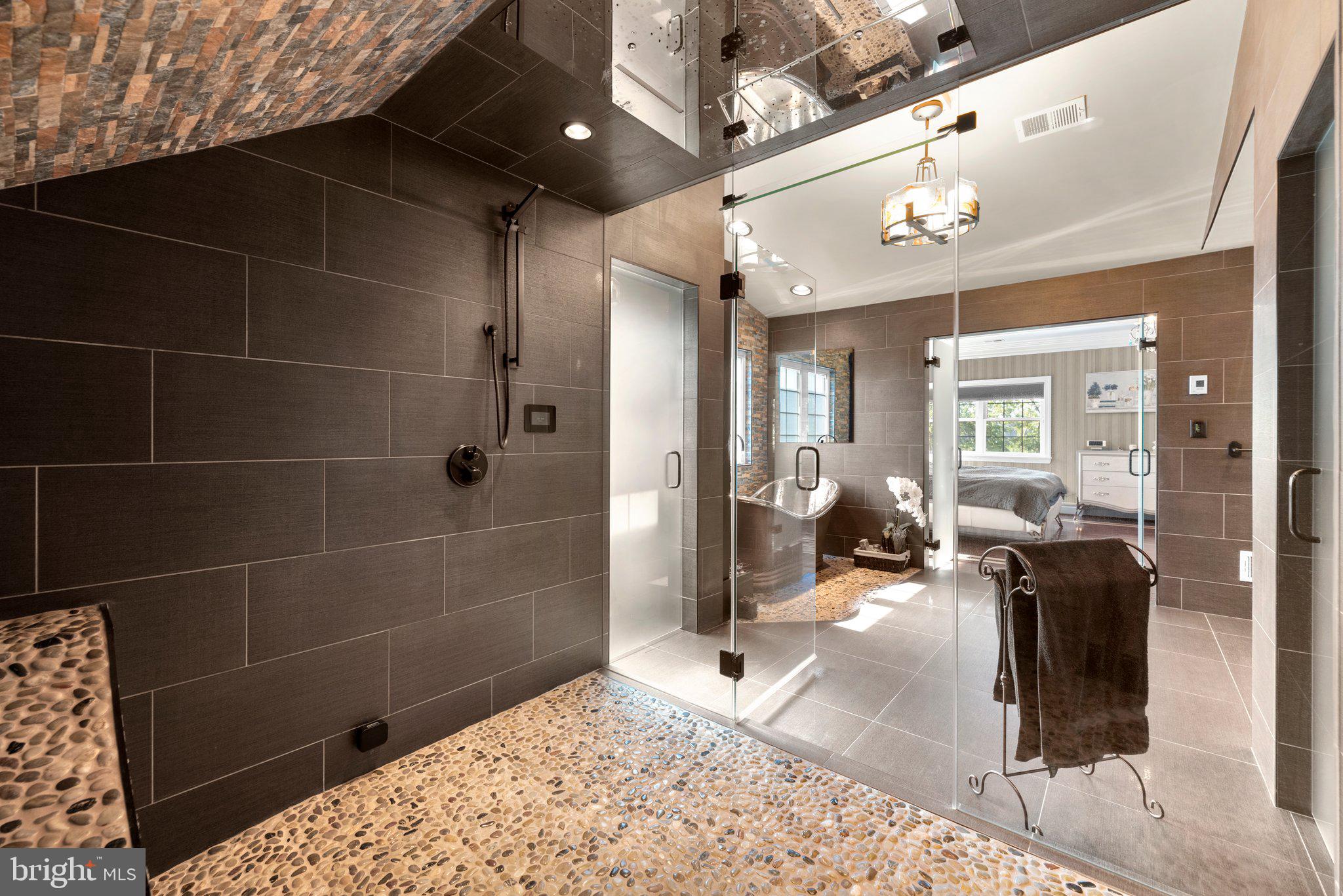 3211 Brinkburn Dr