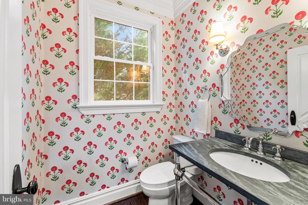 3211 Brinkburn Dr