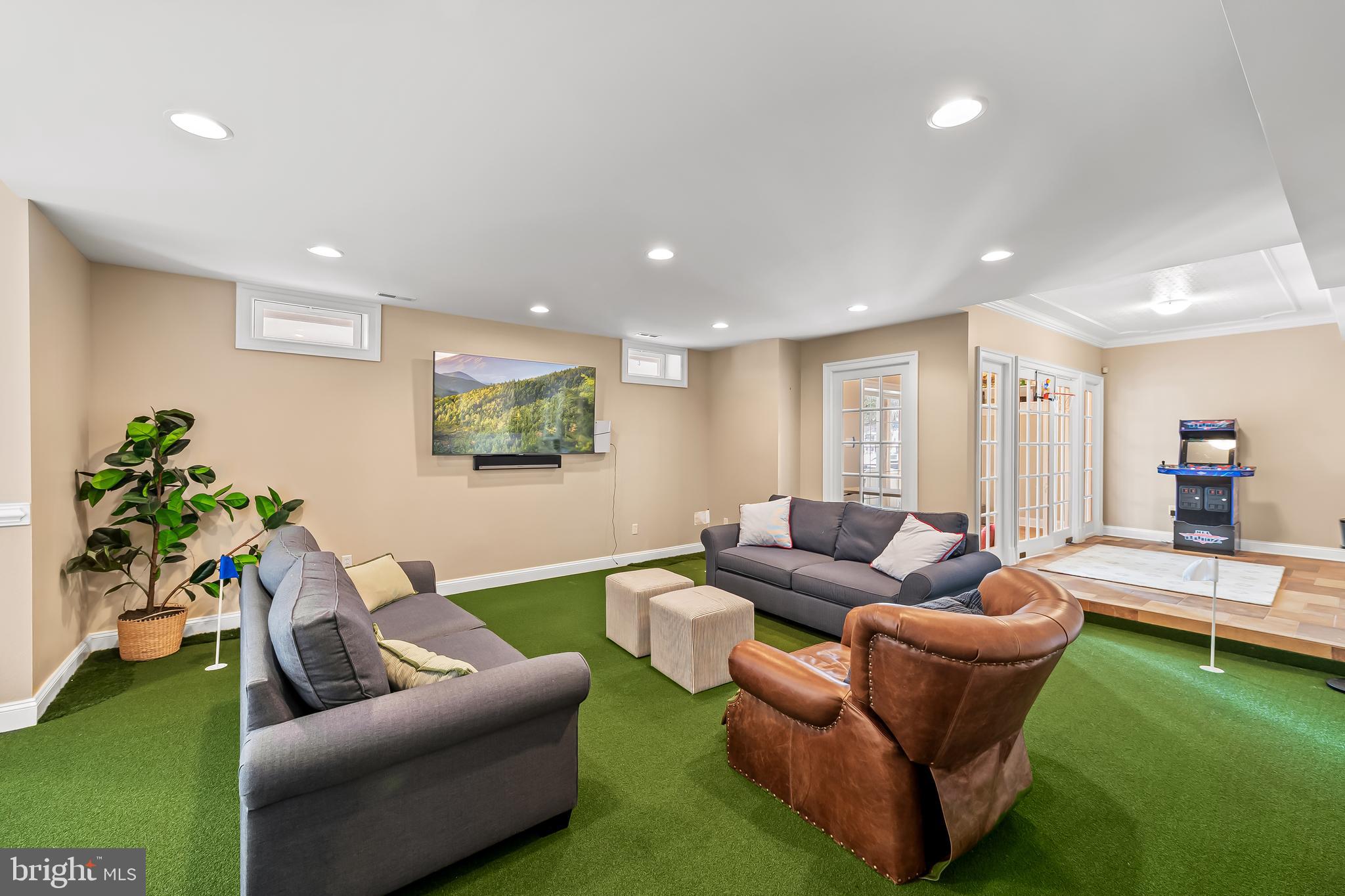 3211 Brinkburn Dr