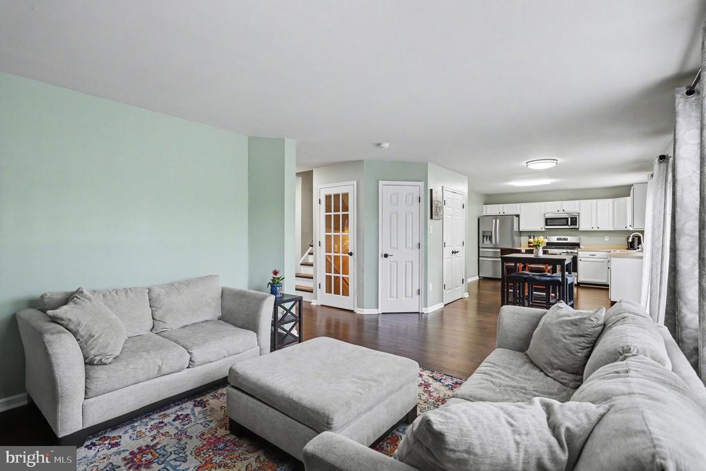 3204 MOREFIELD COURT