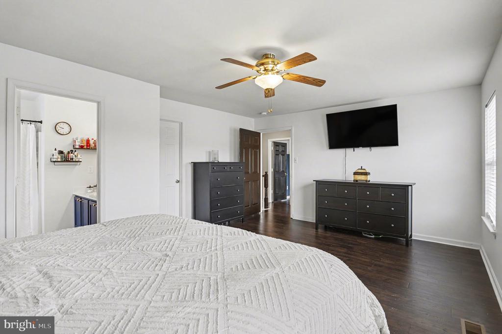 3204 MOREFIELD COURT