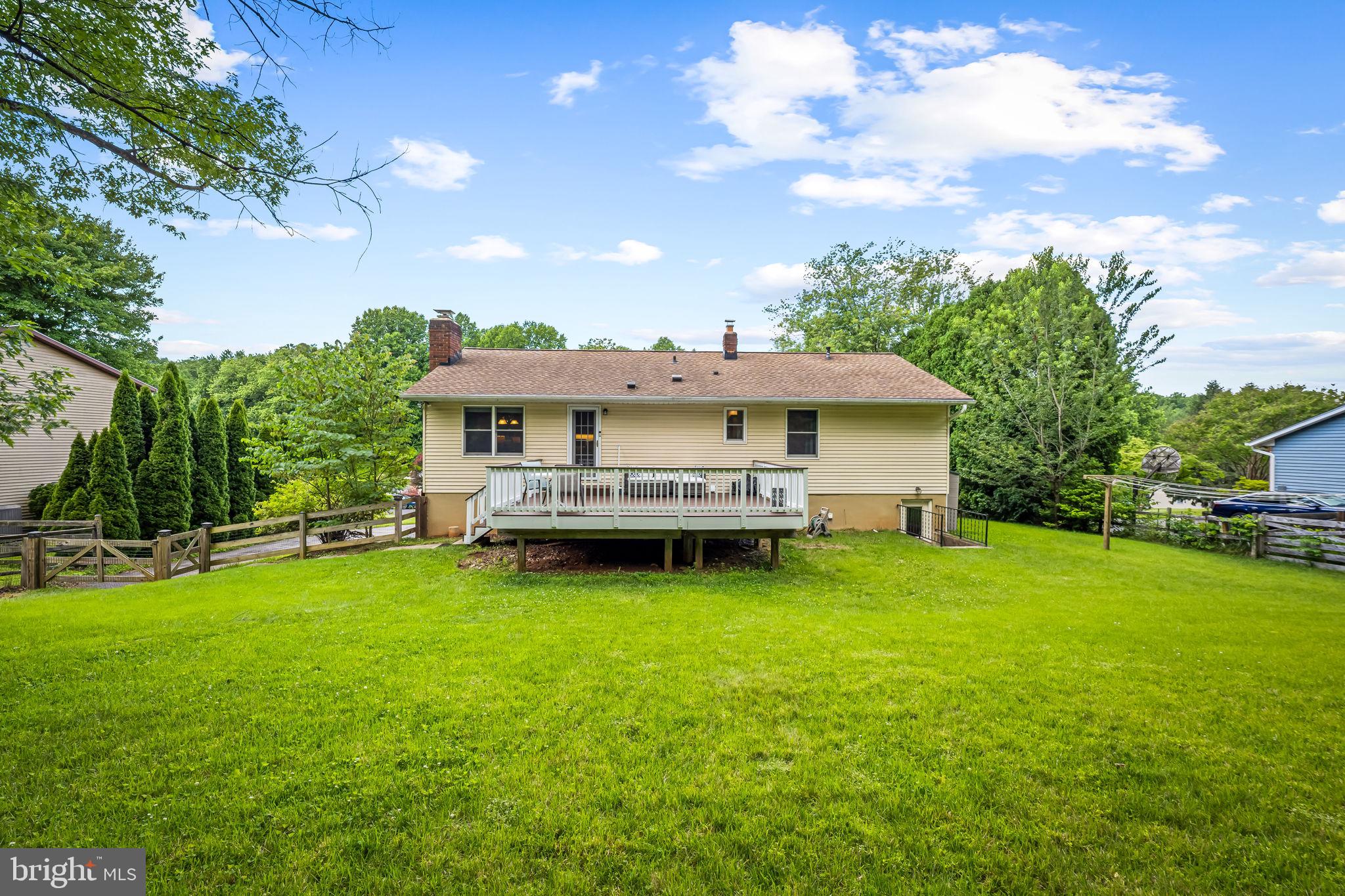 6415 HICKORY LANE