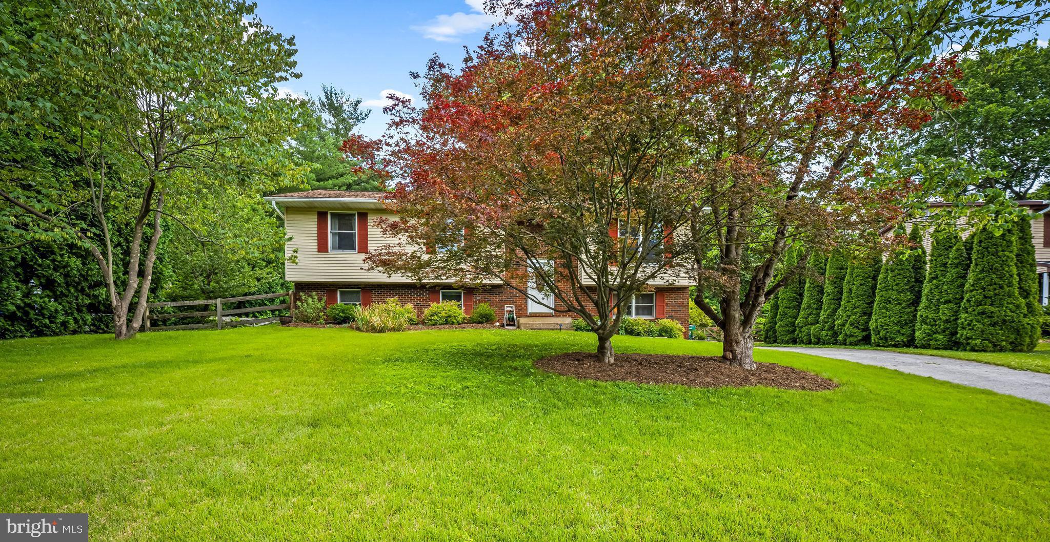 6415 HICKORY LANE