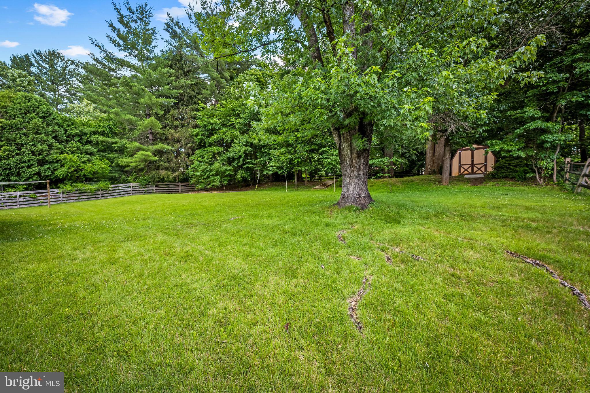 6415 HICKORY LANE
